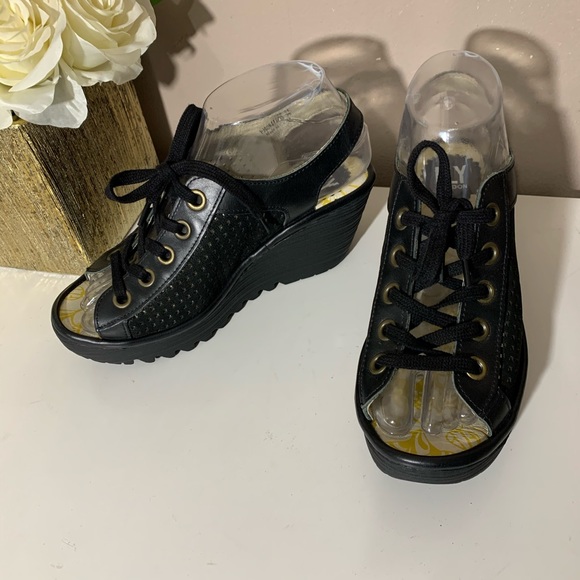 SOLD Fly London Yorl Leather Wedge Sandal Black - Picture 7 of 11